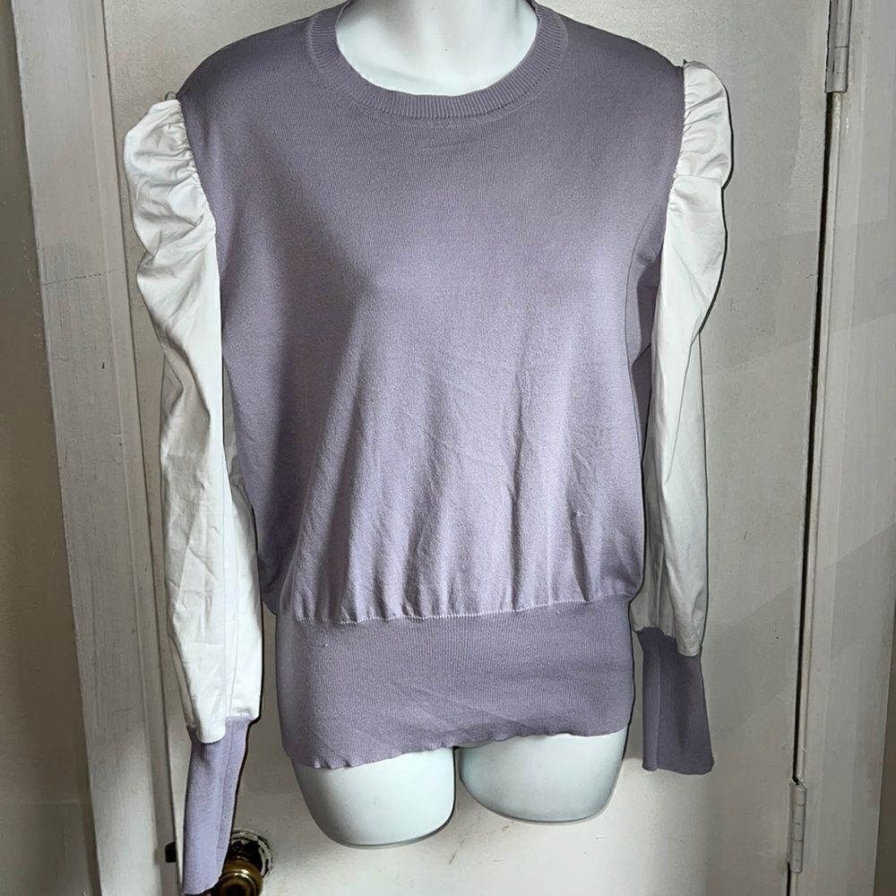 CREATIVE GENIUS Lavender Sweater with White Puff Sleeves-L
